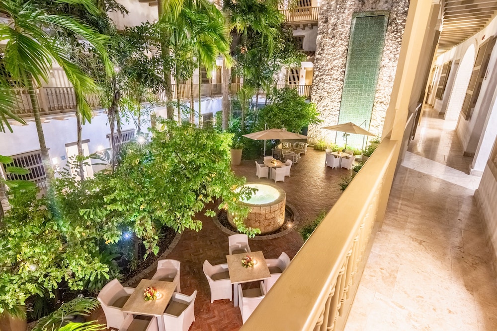 GHL Collection Armeria Real Hotel 71/75