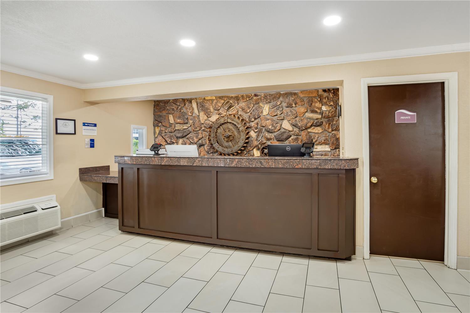 Best Western Gold Country Inn 13/42