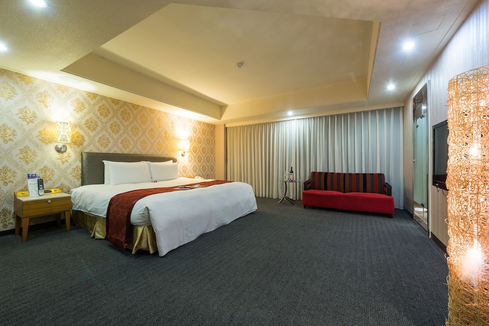 Forward Suites I 43/65