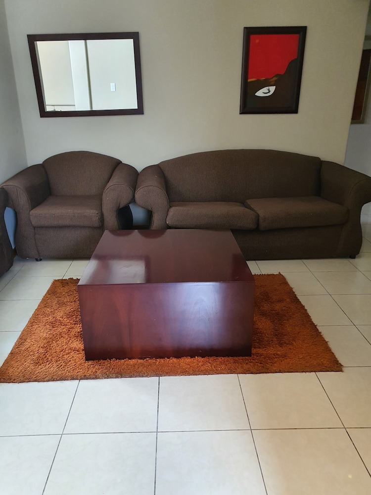 Houghton Guest House 8/16