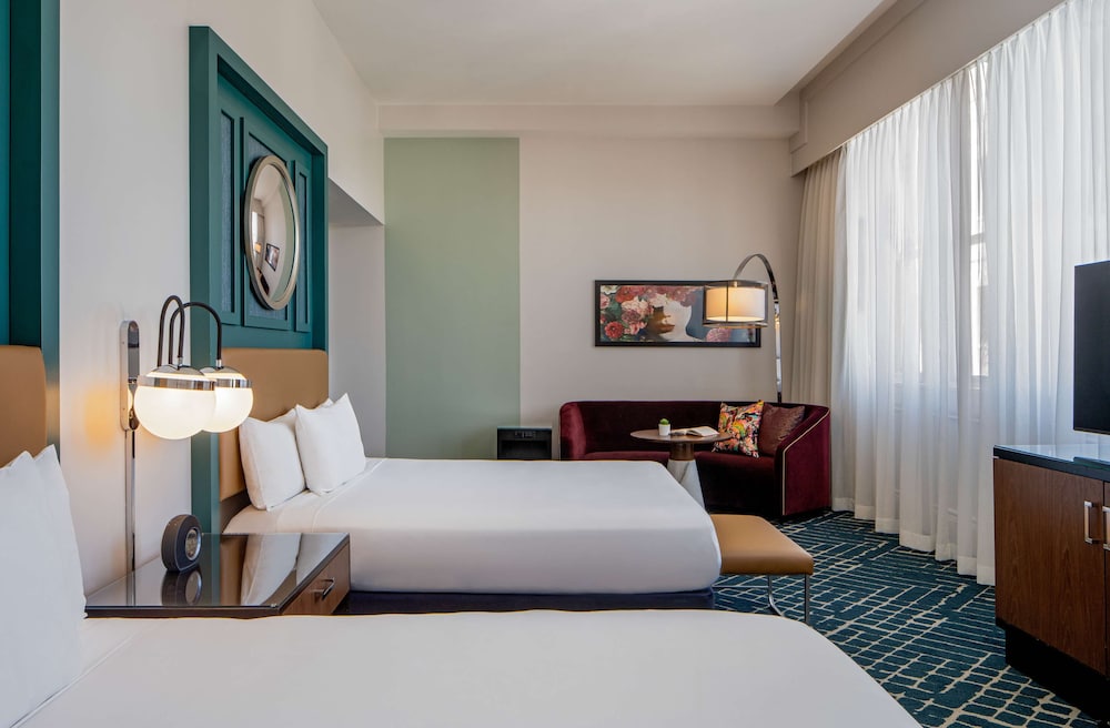 ROOM, 2 QUEEN BEDS, ACCESSIBLE