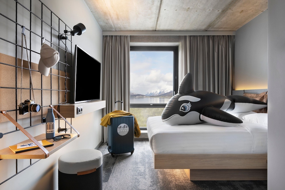 Moxy Tromso 10/48