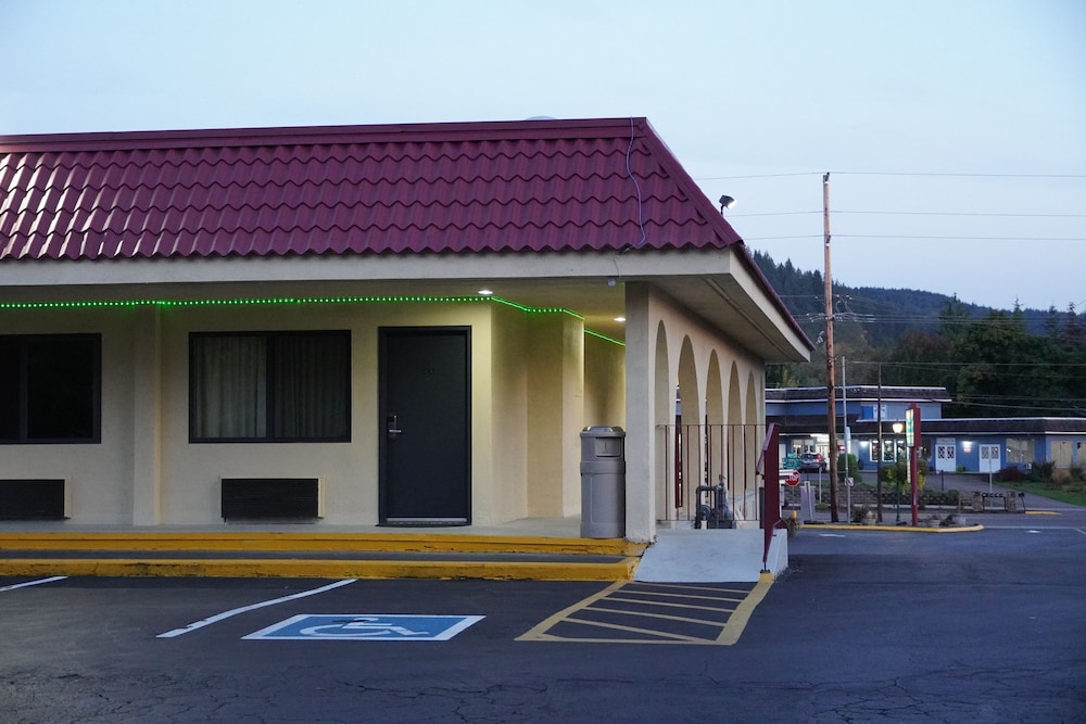 Timberland Inn & Suites 6/63