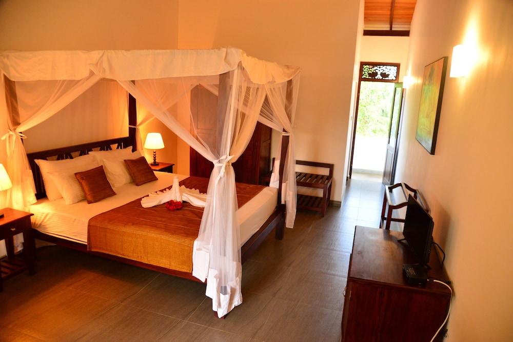 Villa Shanthi 15/50