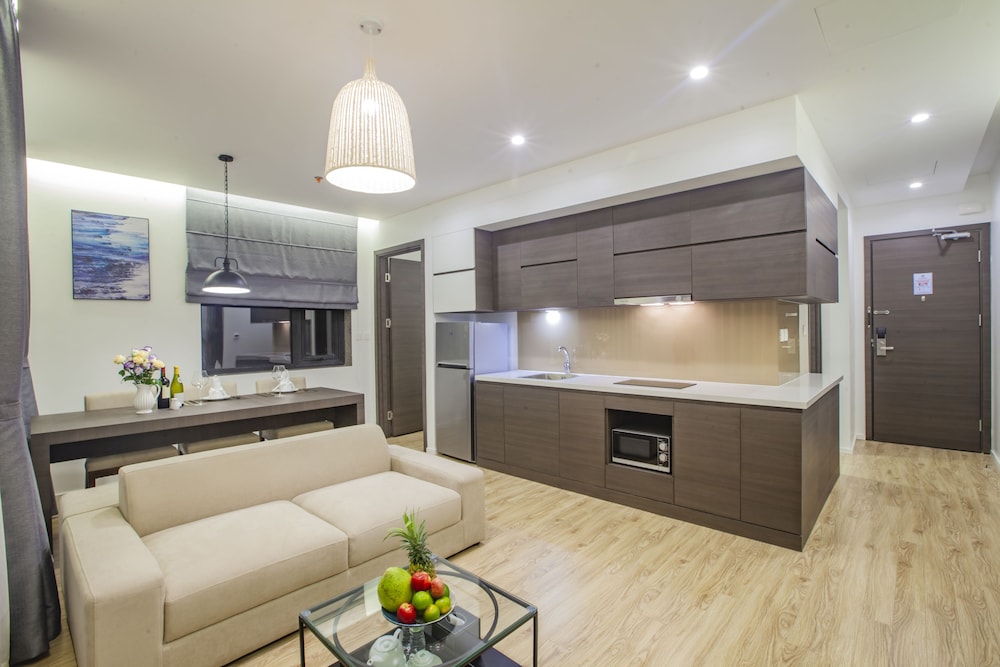 Parosand Hanoi Hotel & Apartment 9/50