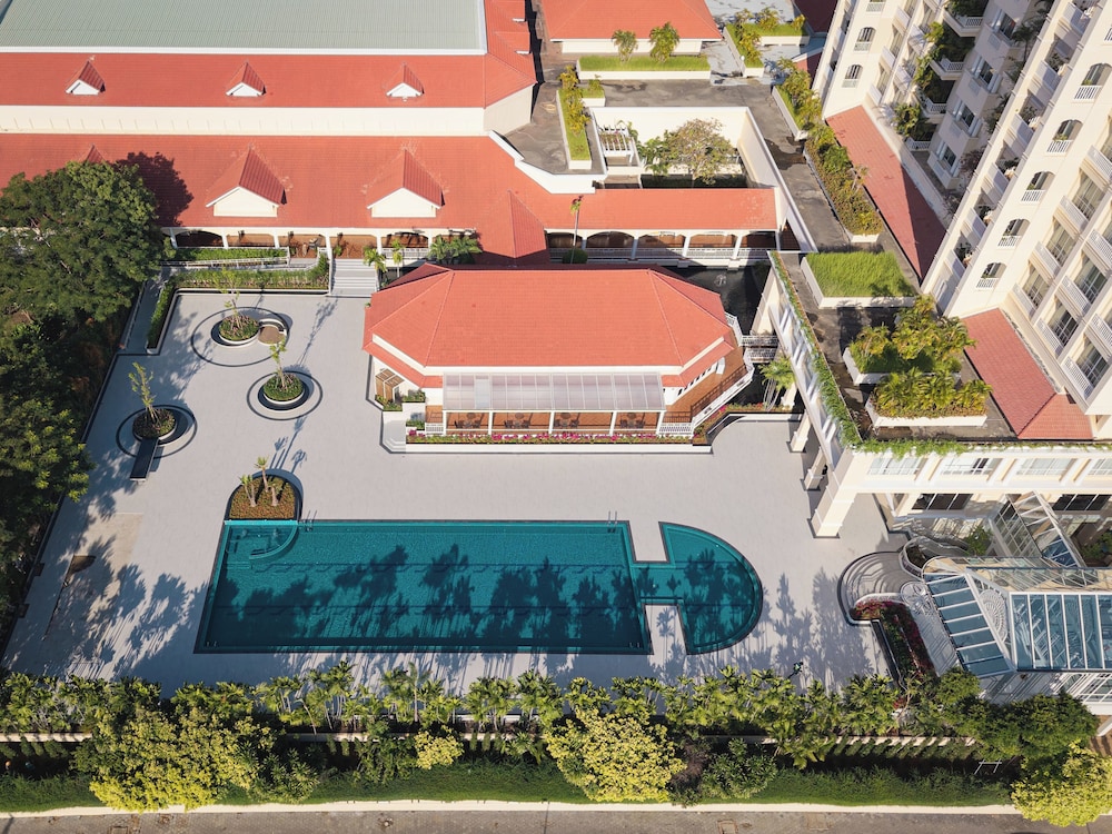 Sofitel Phnom Penh Phokeethra Hotel 5/76
