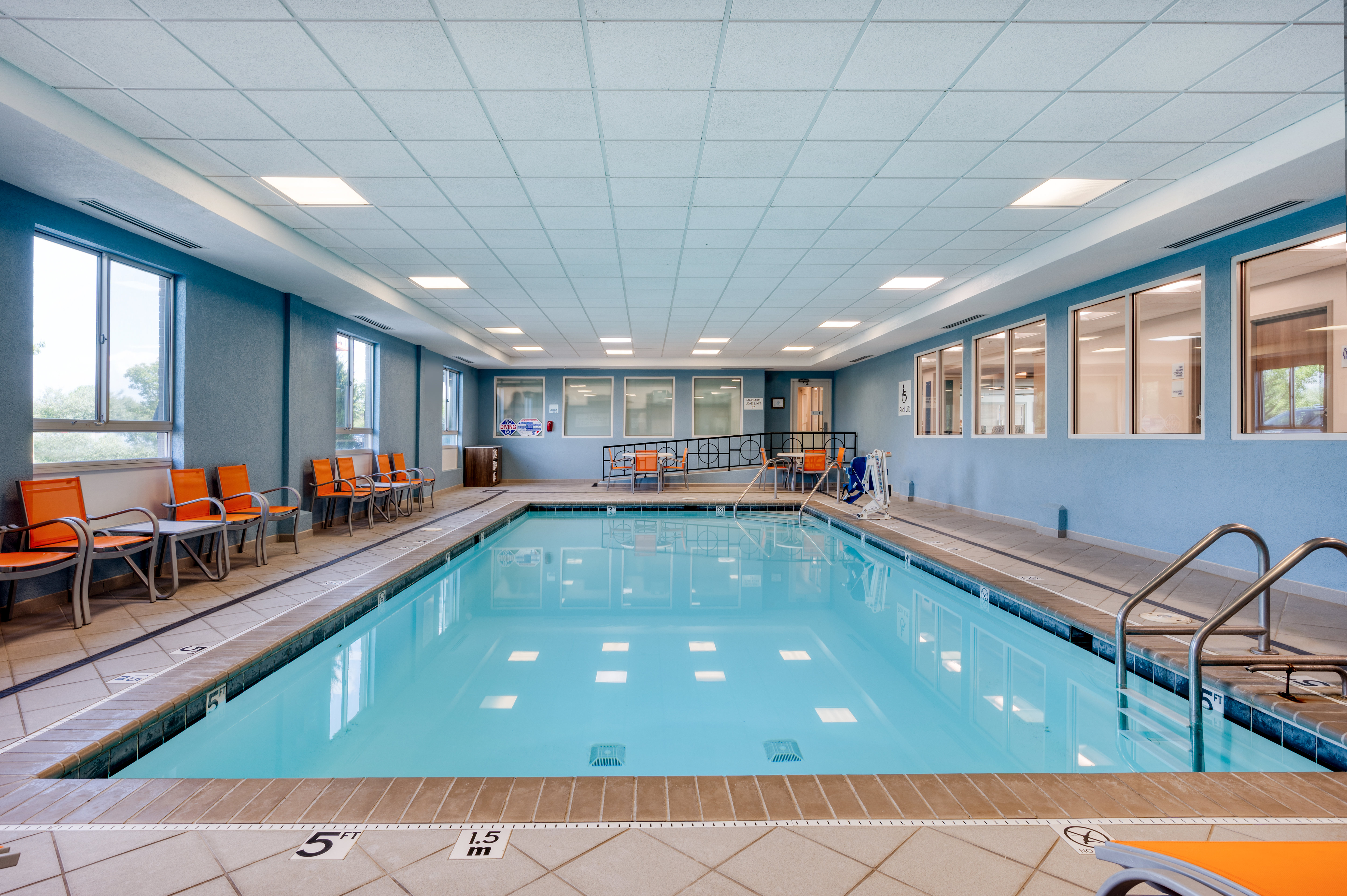 Holiday Inn Express Hotel And Suites Greenwood 44/66
