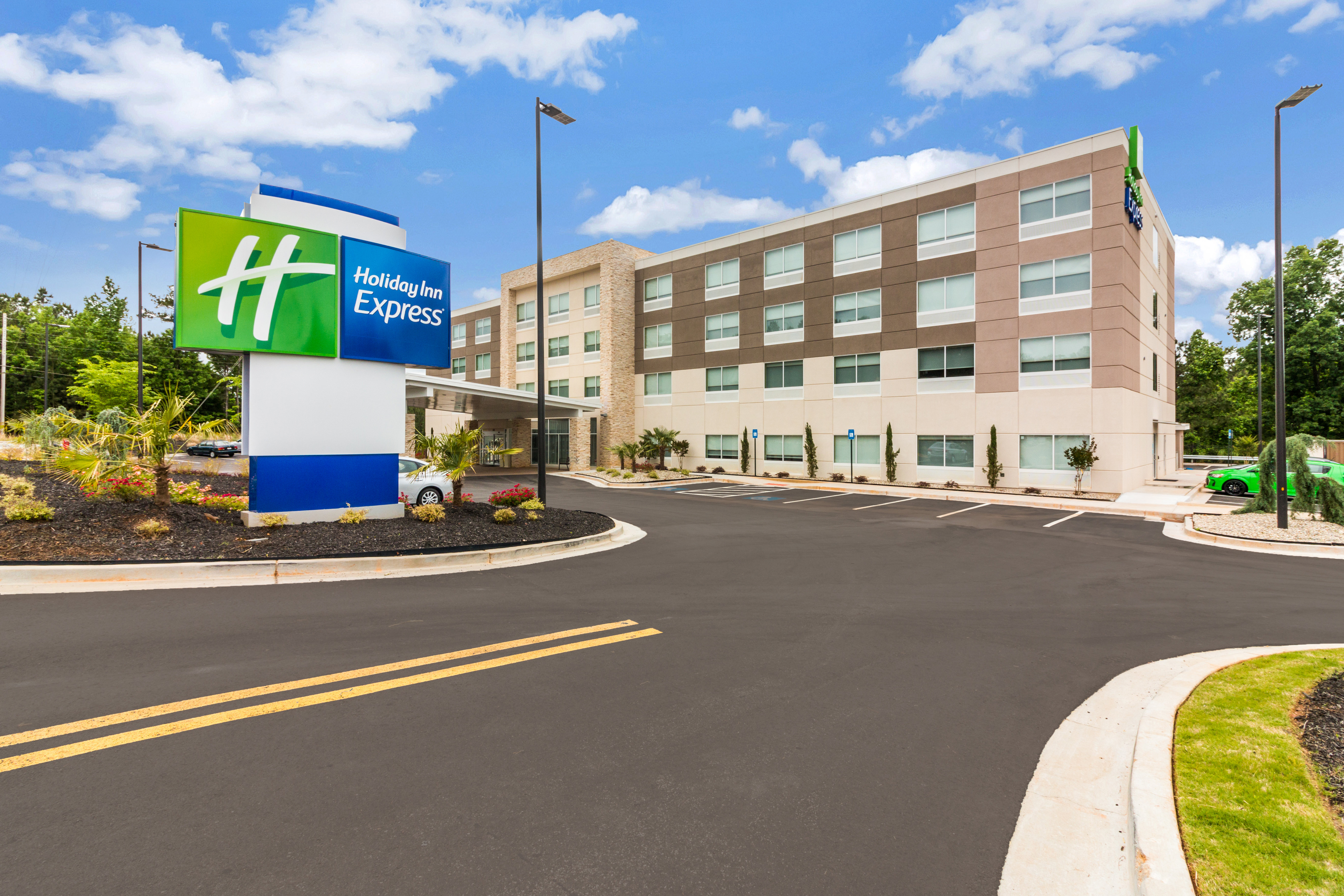 HOLIDAY INN EXPRESS VILLA RICA 33/38