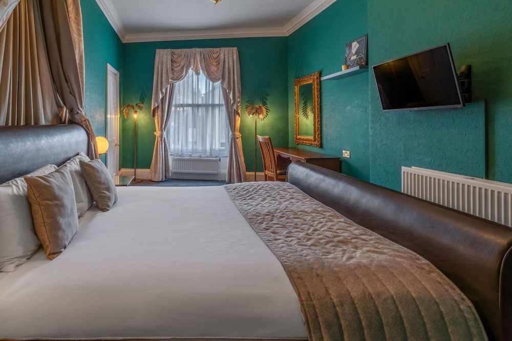 Penthouse Suite, King Bed