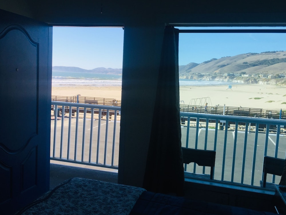 DOLPHIN COVE MOTEL 62/69
