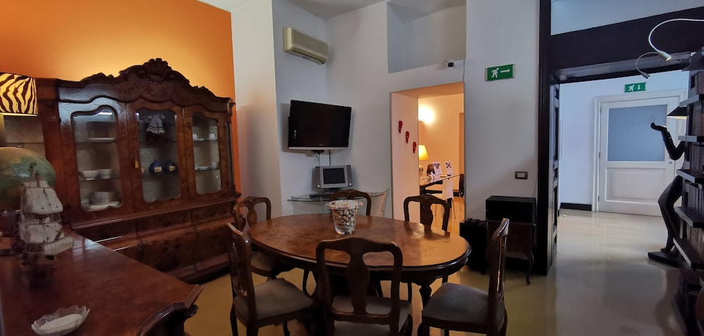 CostantiNapoli 27 37/49