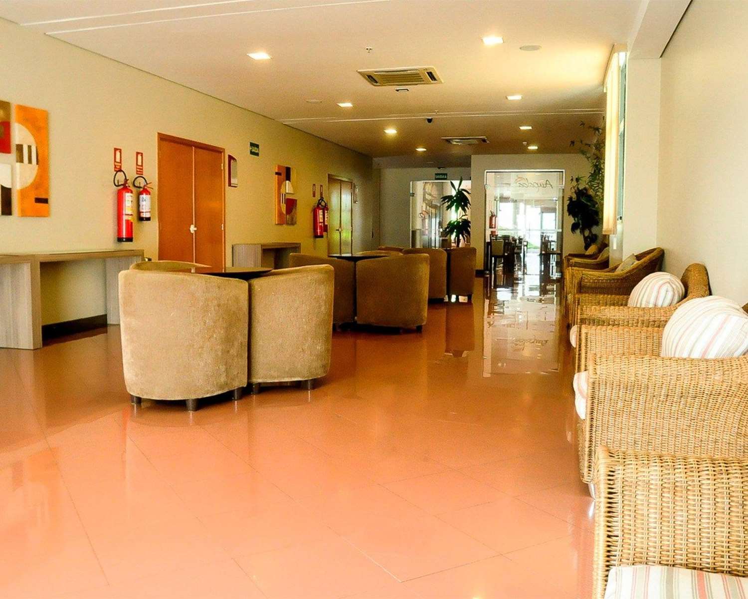 Comfort Hotel Manaus 7/38