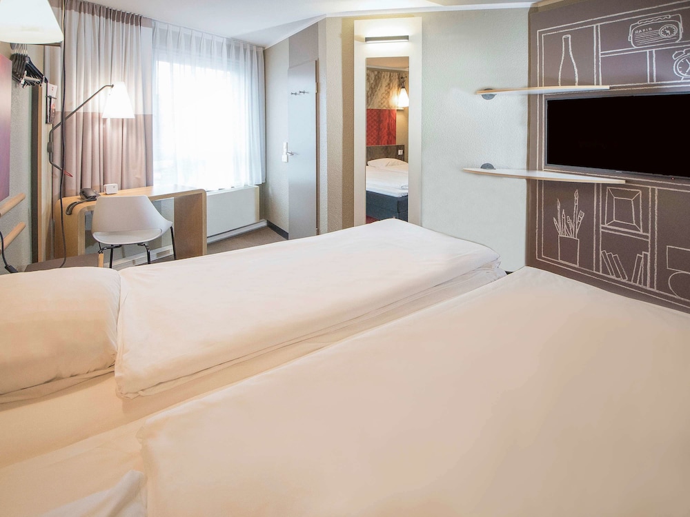 Ibis Heidelberg Hauptbahnhof 19/73