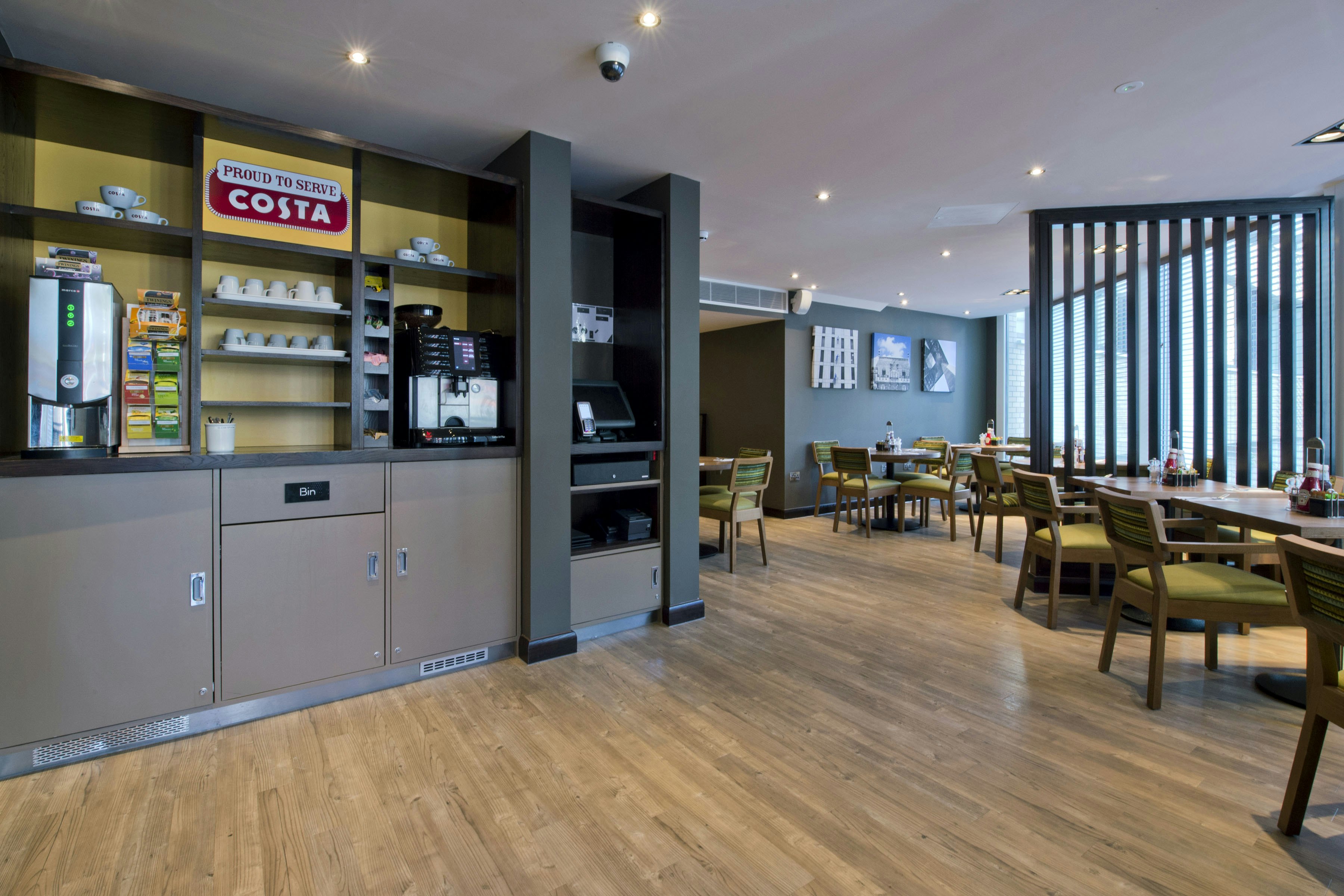 Premier Inn London Southwark (Borough High St) 30/35