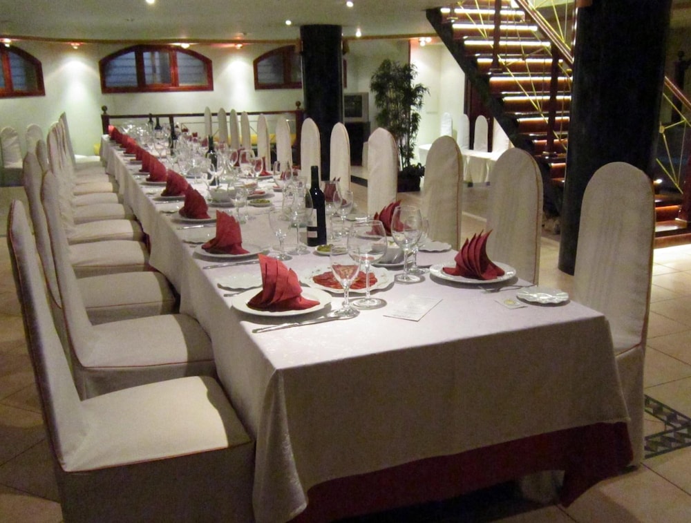 HOTEL MEDITERRANEO 42/52