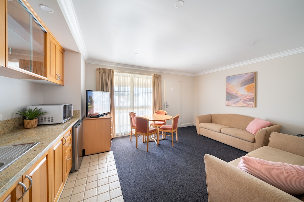 Heritage Inn Bathurst 39/60