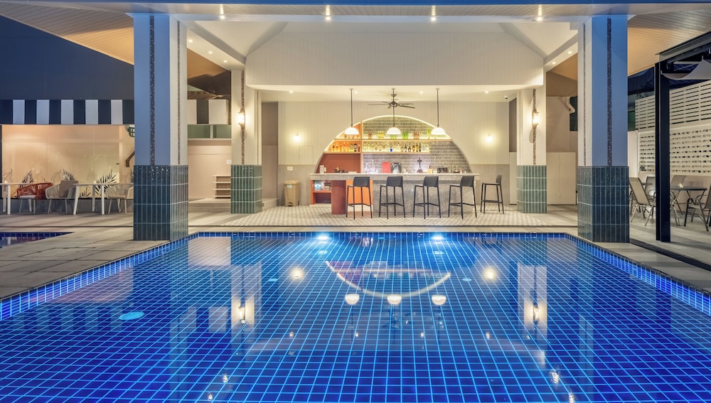 Buri Sriphu Hotel 40/66