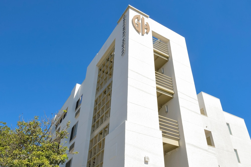 Gateway Hotel Santa Monica 7/65