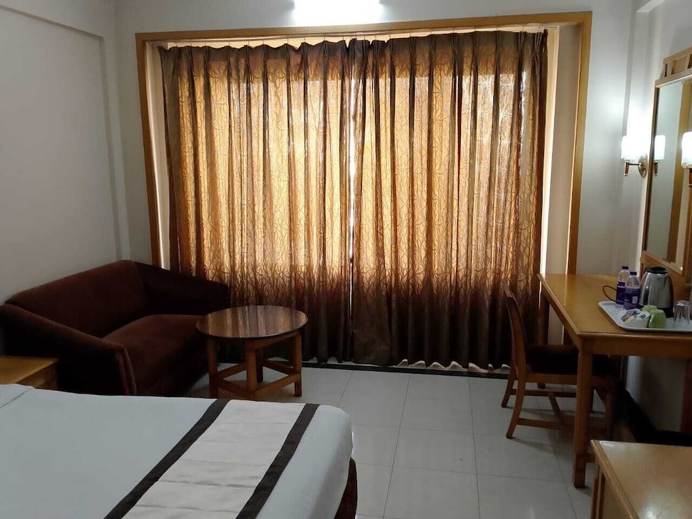 KALYAN RESIDENCY. 24/41