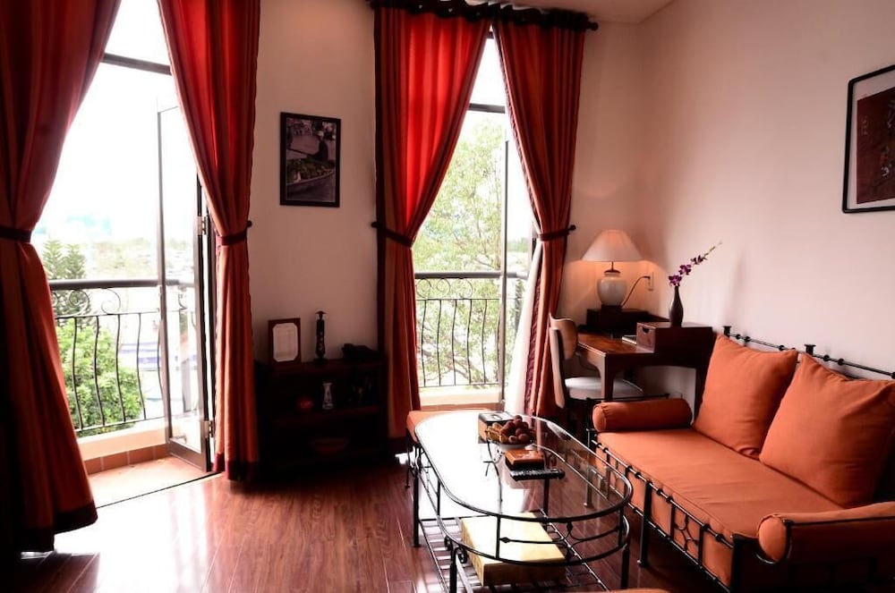 Nam Bo Boutique Hotel 41/68