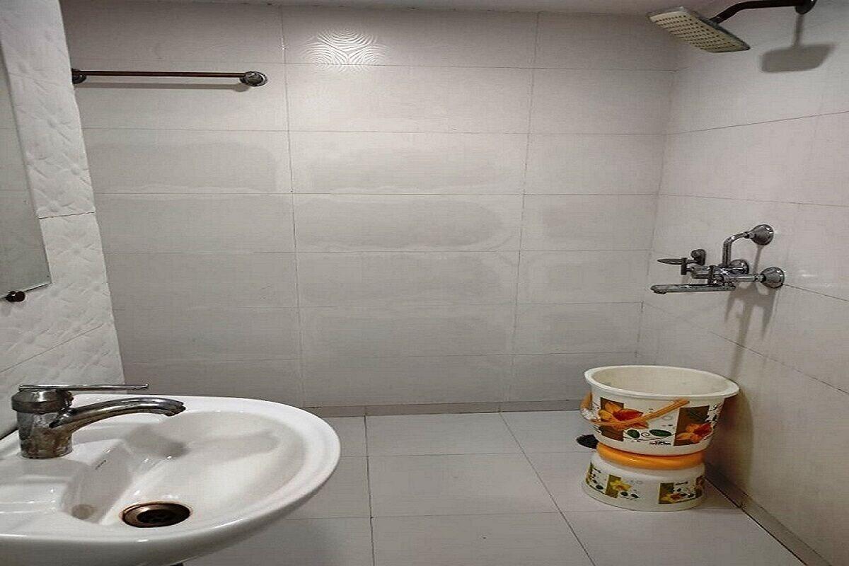 Hotel Mandakini Lush 24/28