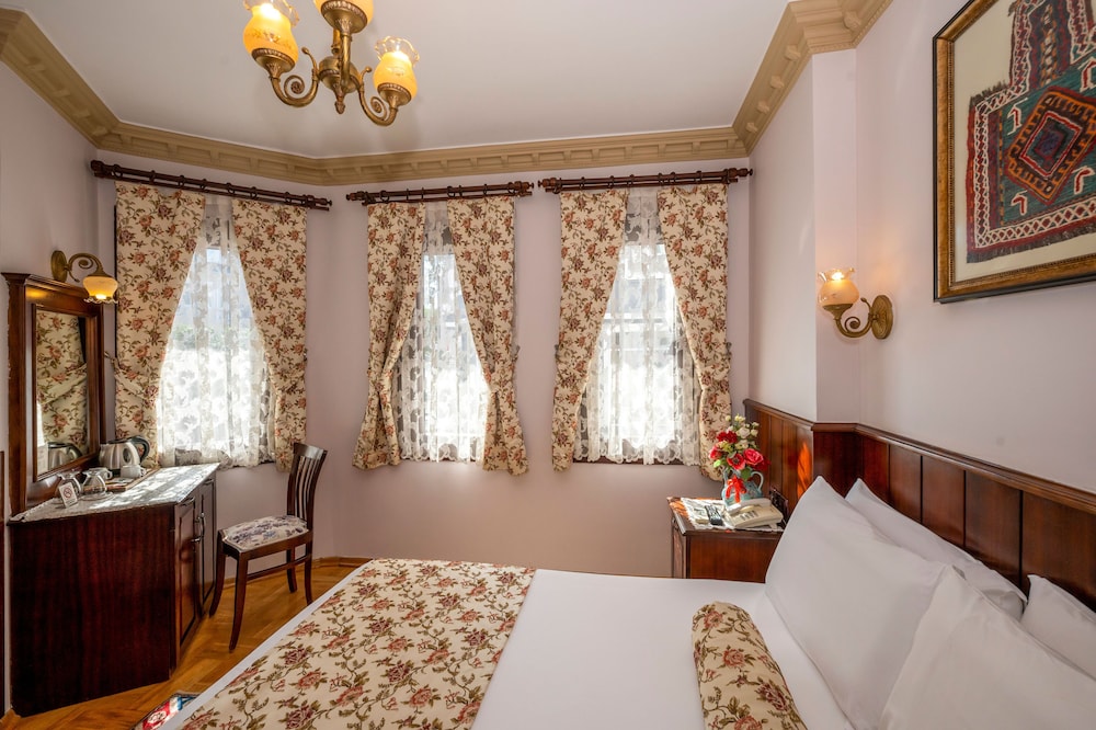Osmanhan Hotel 35/68