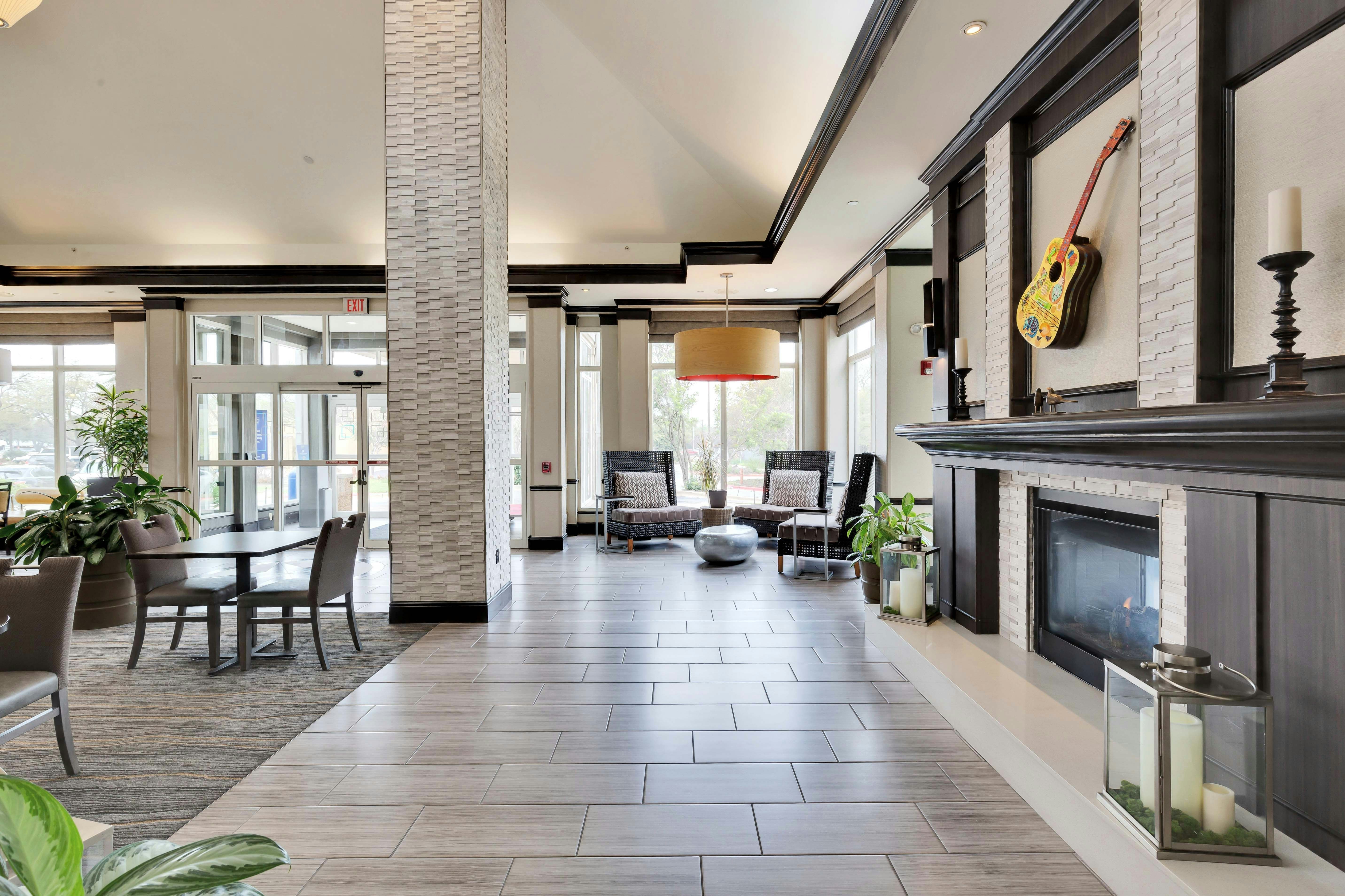 Hilton Garden Inn Austin NW/Arboretum 53/75