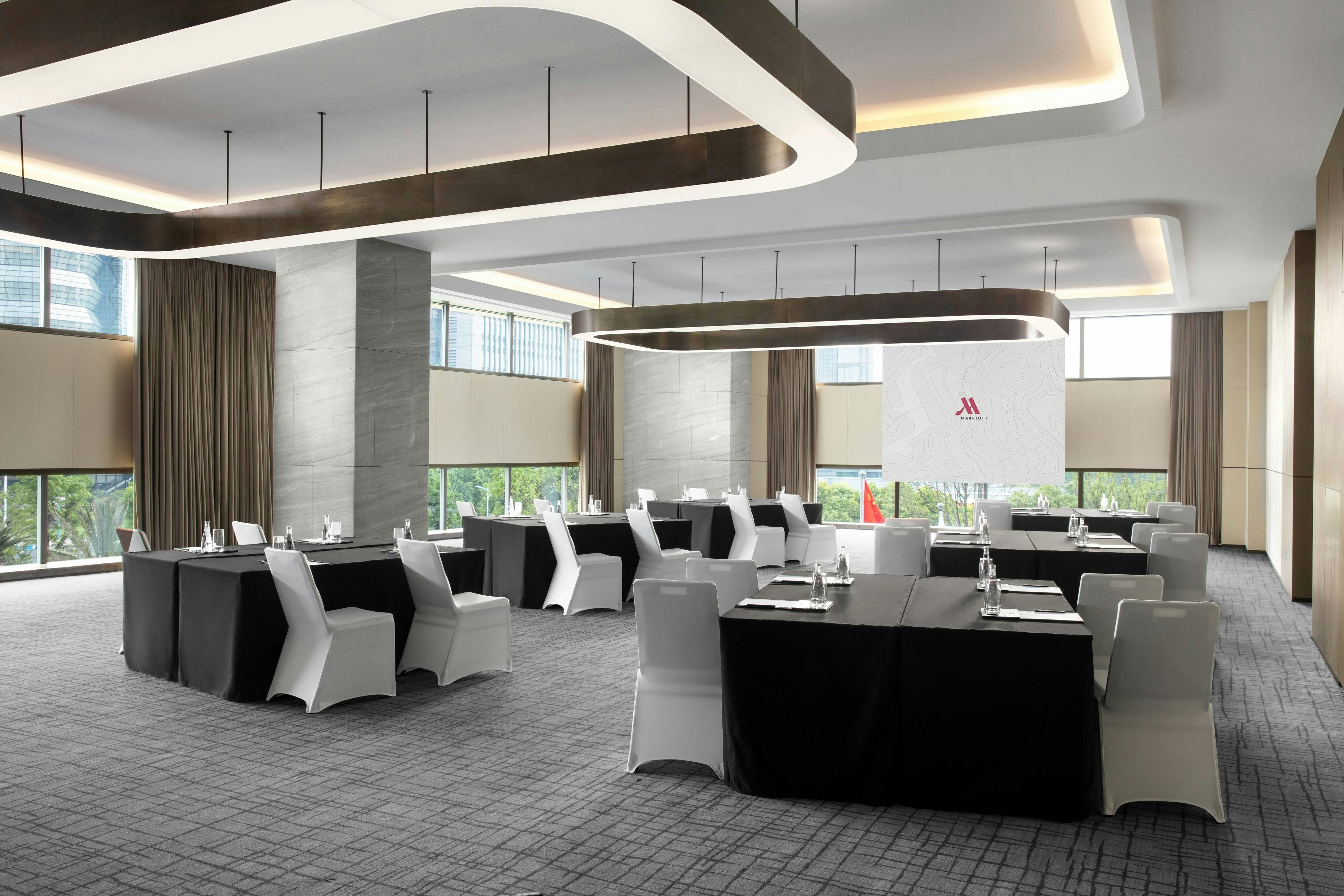 Zhangjiagang Marriott Hotel 16/38