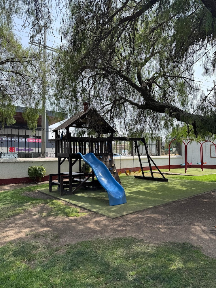 HOTEL HACIENDA LA VENTA 28/50