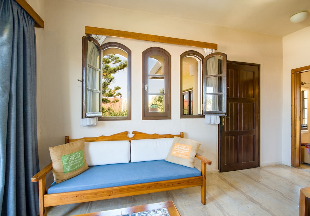 Evangelos Apartments 16/49