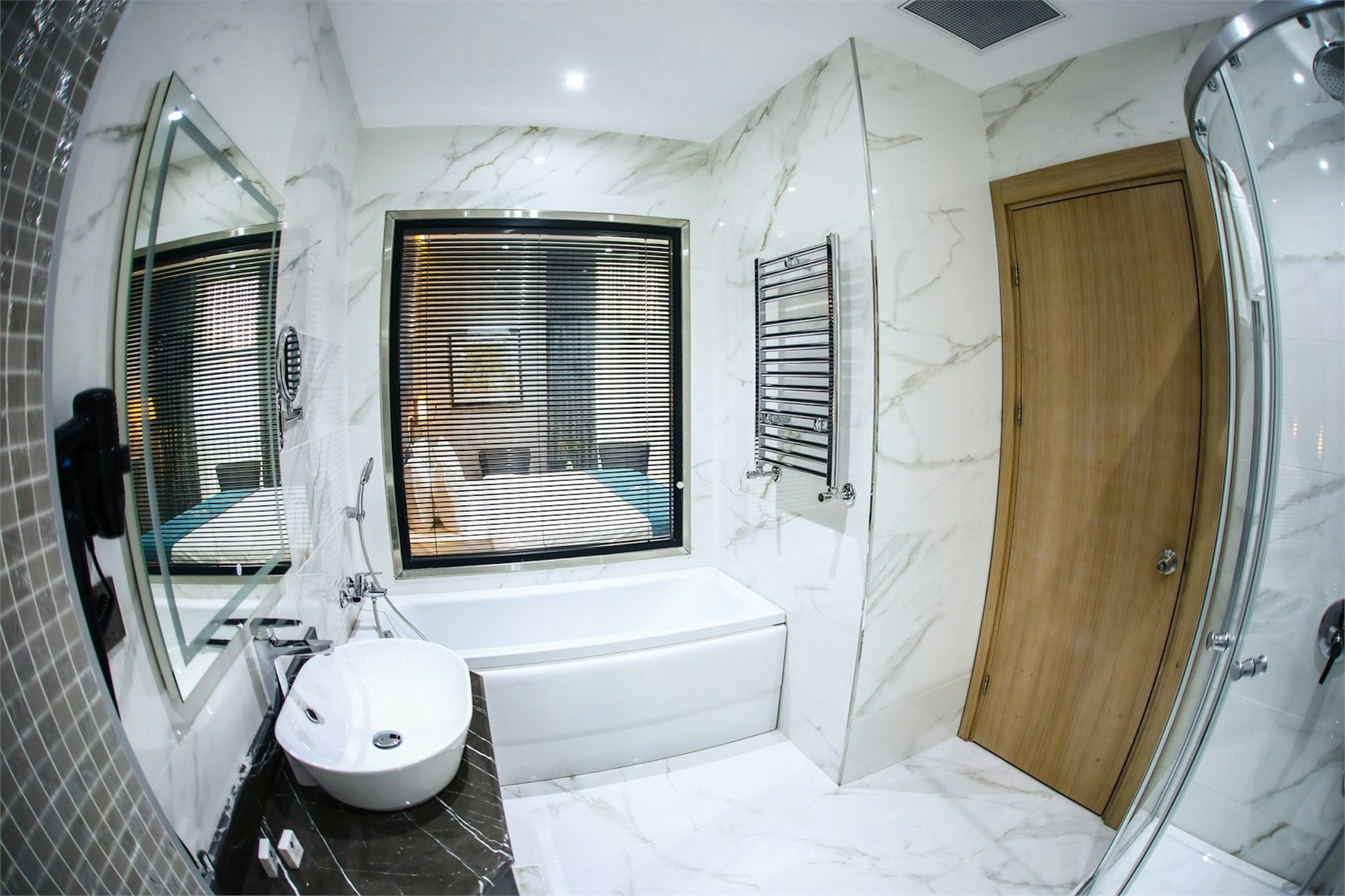 Iris Hotel Baku 55/56