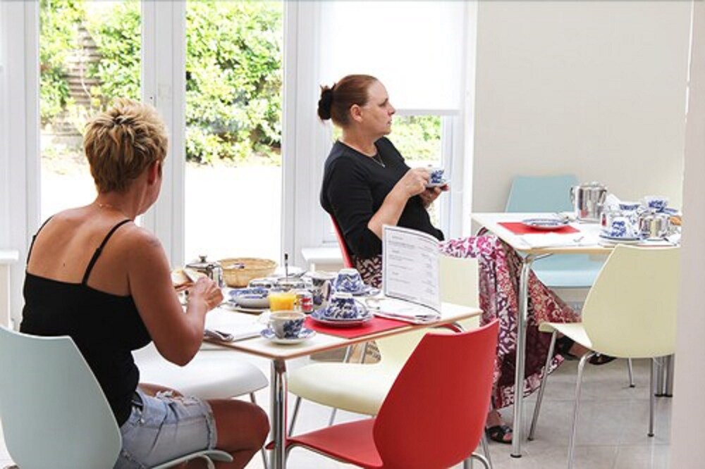 Brentwood Guest House Hotel 33/50