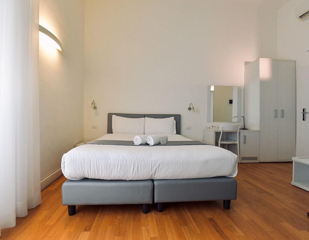 Suites Farnese Design Hotel 5/53