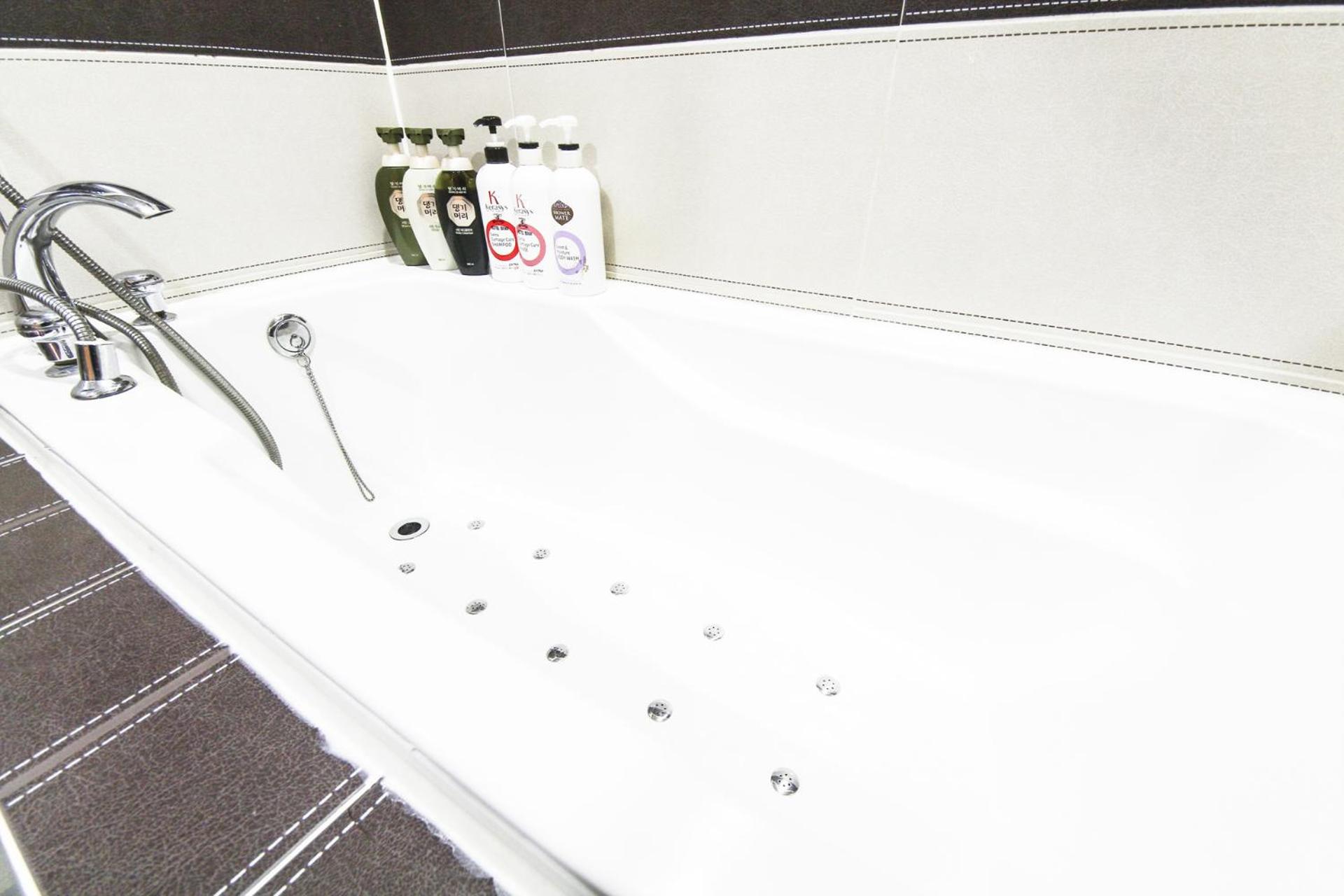 Blixx Hotel 49/50