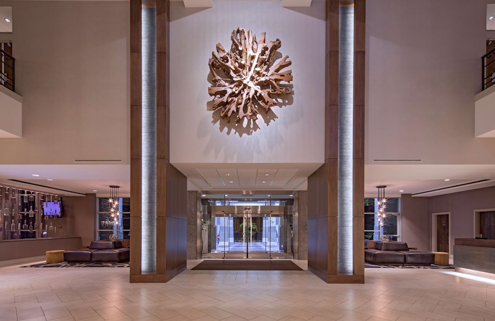 Hyatt Regency Sacramento 7/63