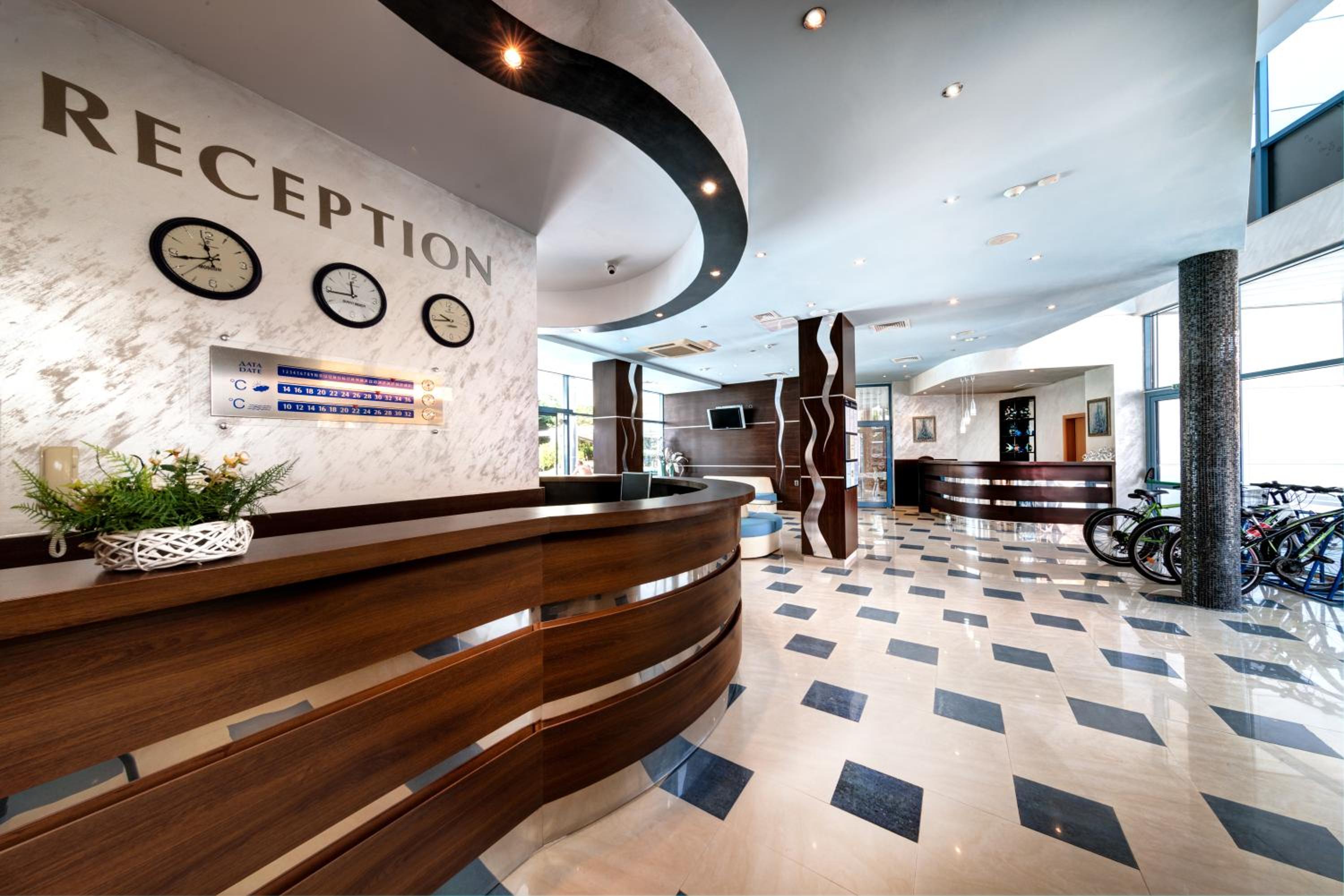 Blue Bay Hotel 8/50