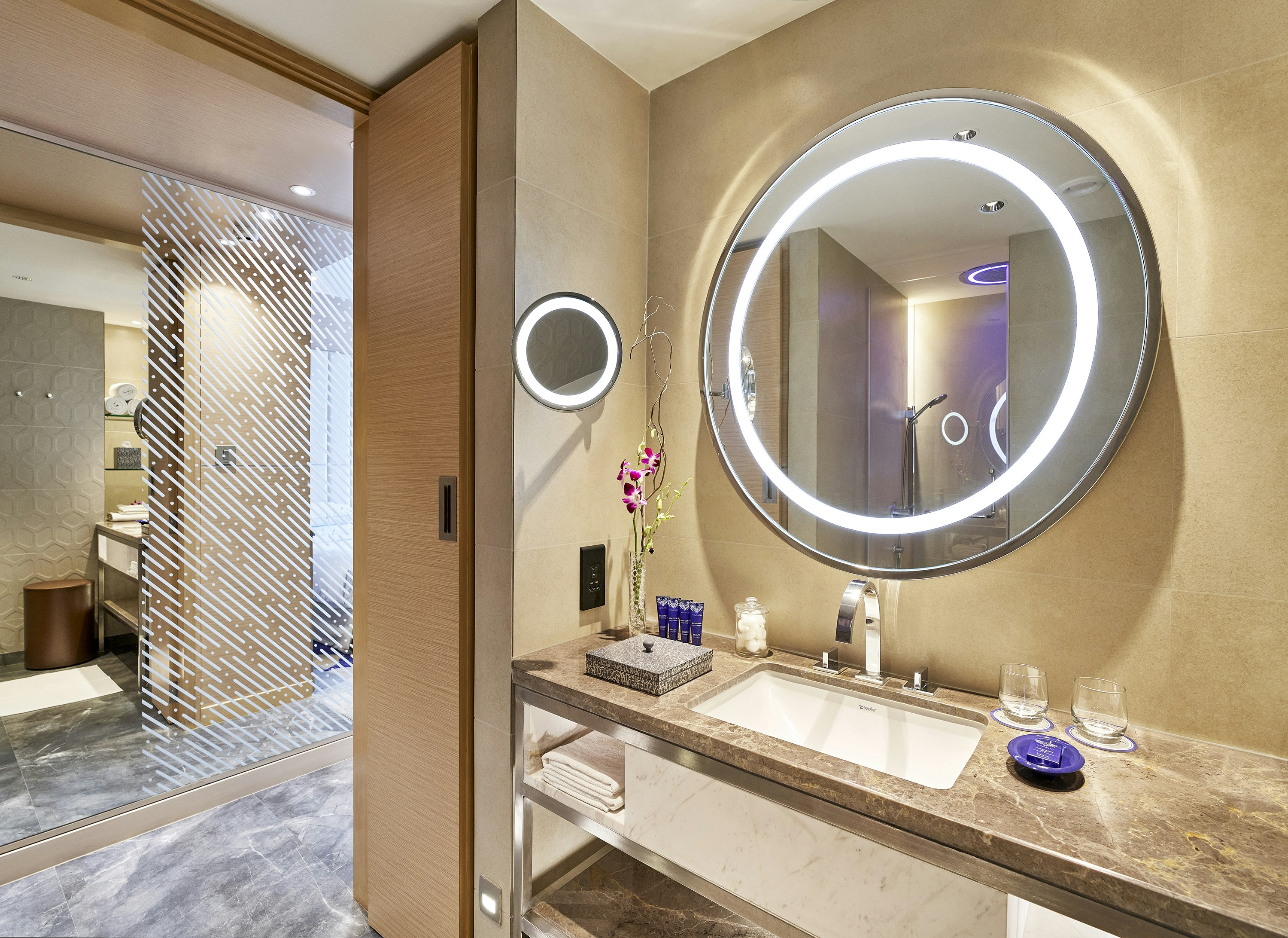 Vivanta Bengaluru Residency Road 77/77