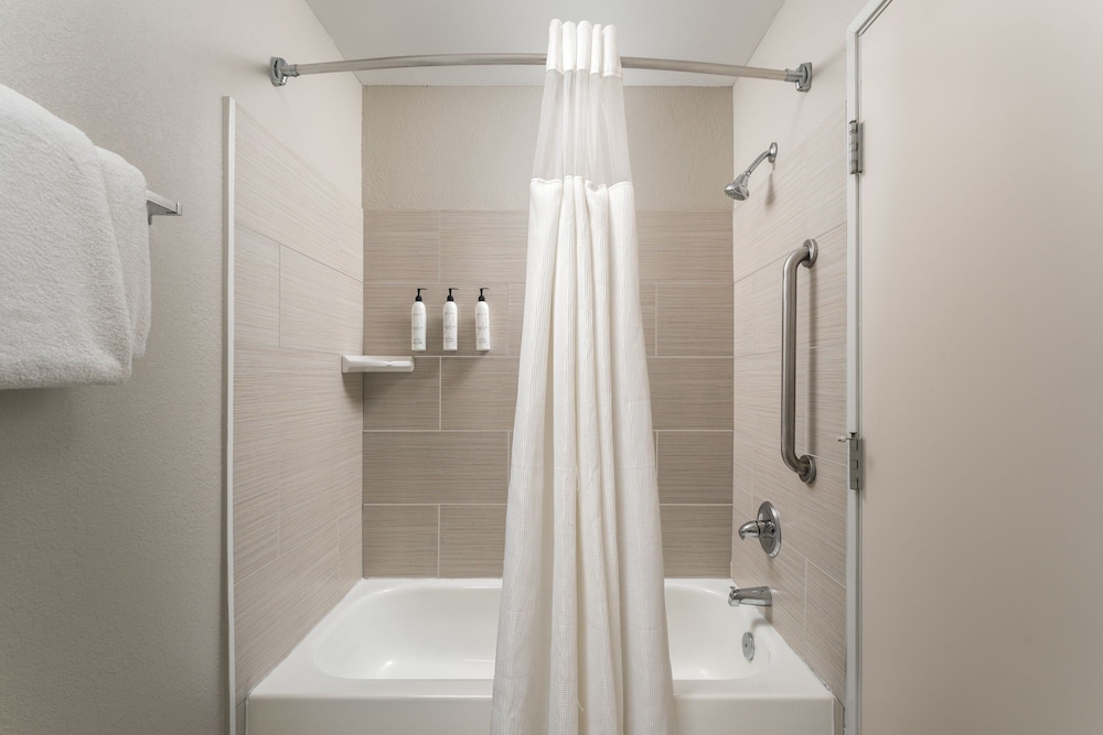 Fairfield Inn Tallahassee North/I-10 55/55