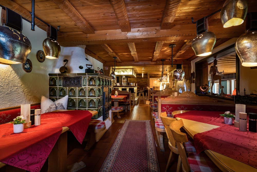 Hotel Alpenhof 44/66