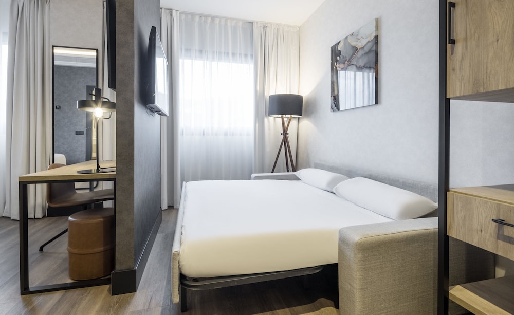 Hotel Ilunion San Mames 19/66
