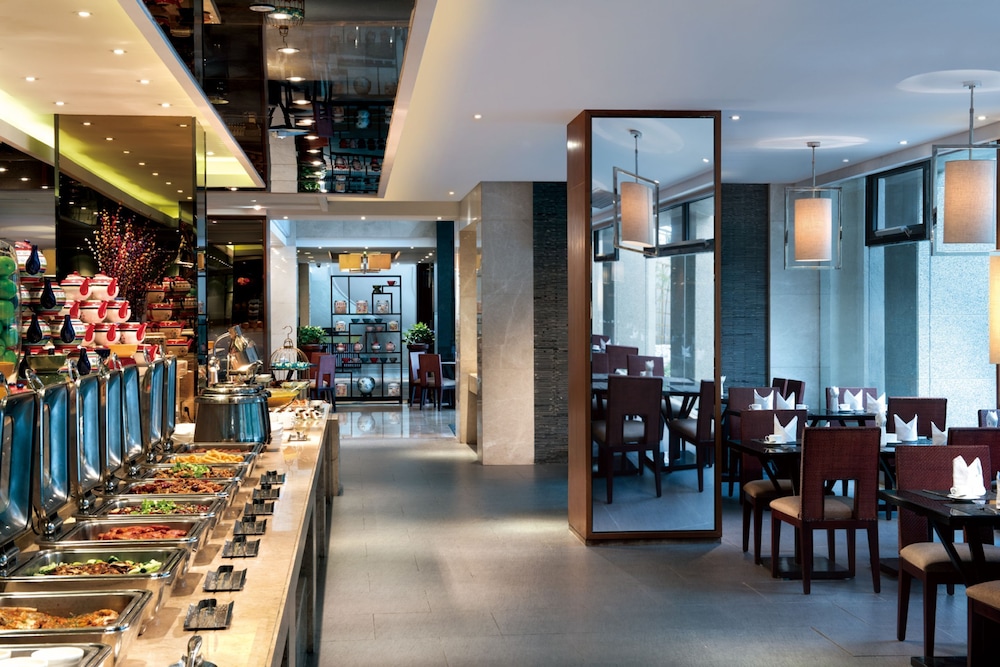 Jinling Riverside Hotel 26/39