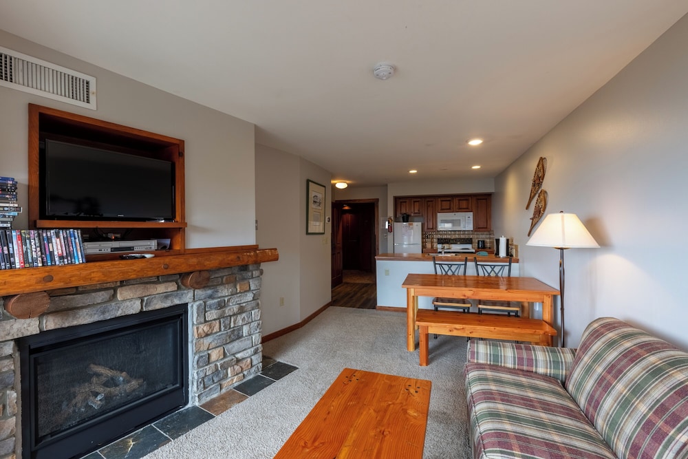 Highland House 7/50