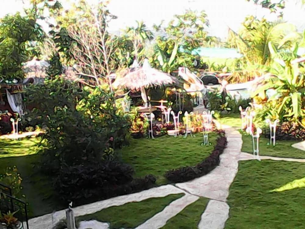 Relaxing Garden Resort 37/50