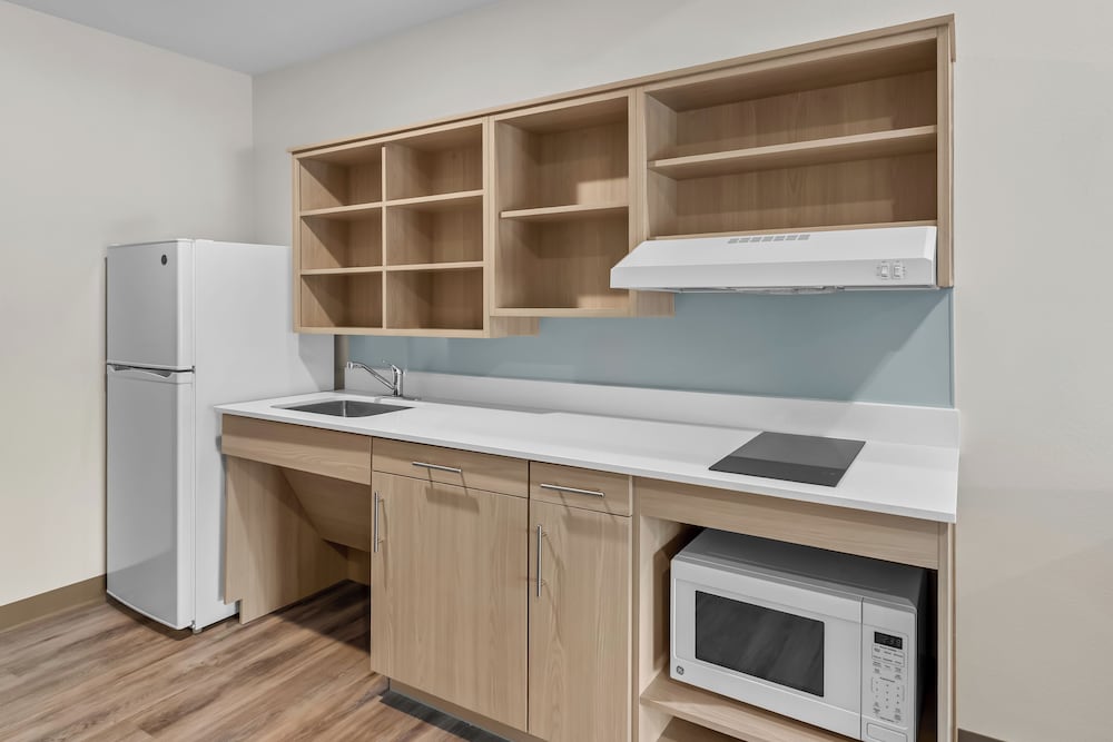 WoodSpring Suites Petersburg near Fort Lee 52/54