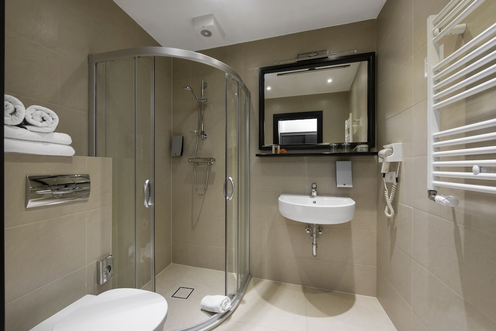 Amberton Cathedral Square Hotel Vilnius 50/50