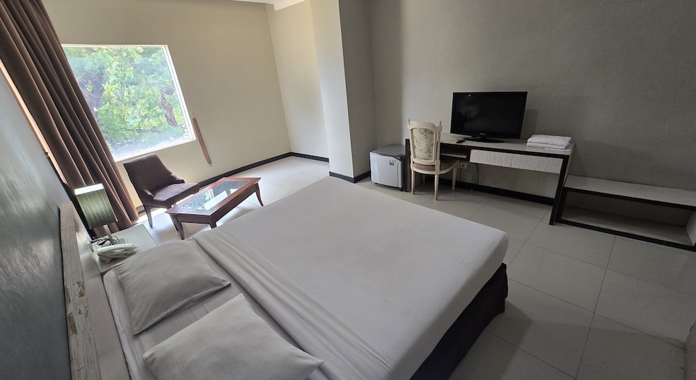 N3 Hotel Zainul Arifin 13/37