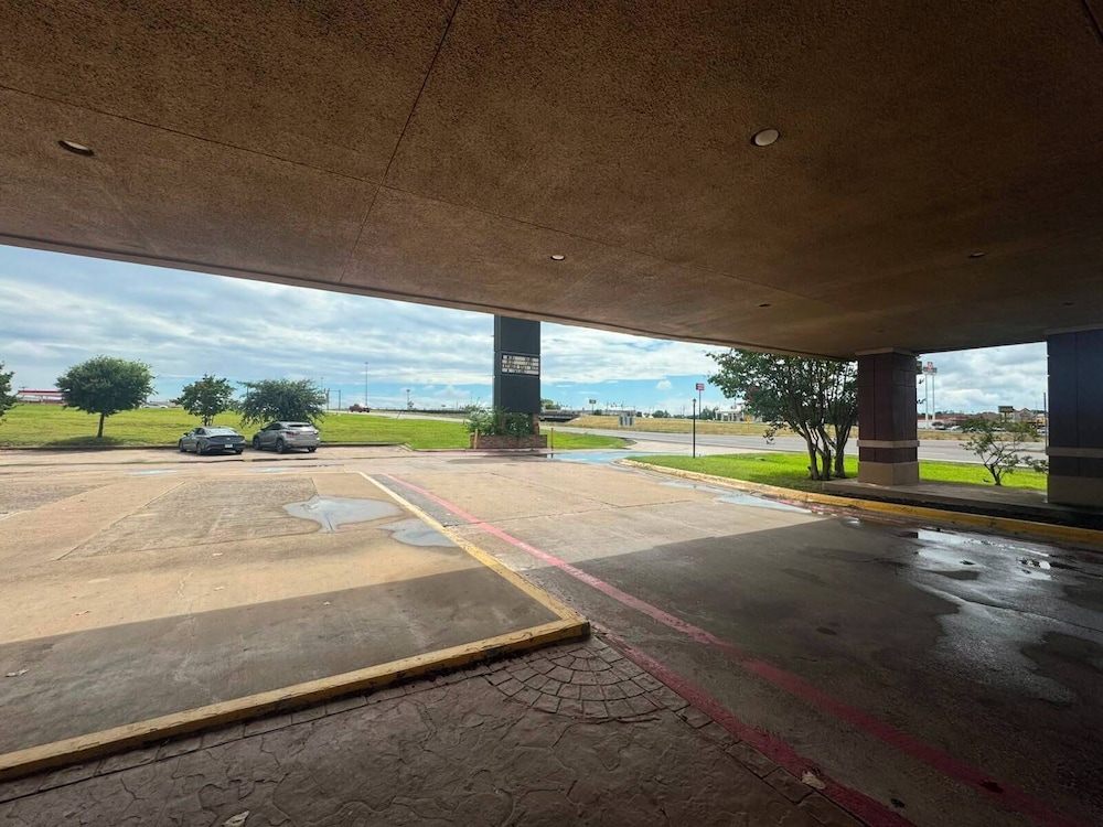 Express Inn Suites 47/58