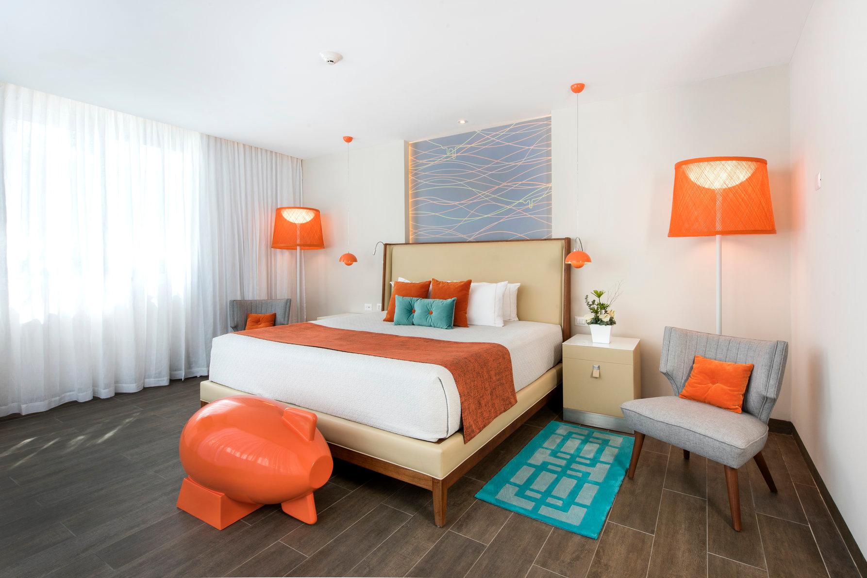 Super, Pool, Villa, King Bed