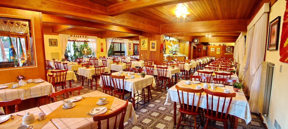 Hotel Sky Gramado 60/65