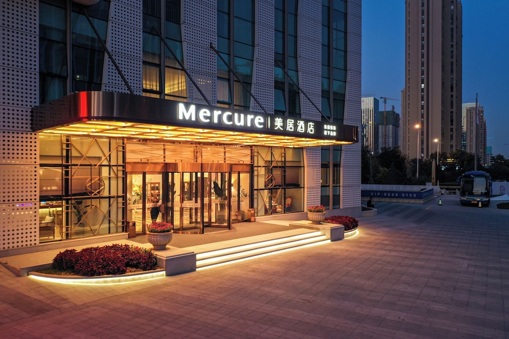 Mercure Jinan West Railway Station 55/65